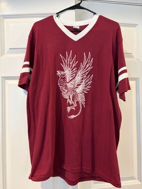 Maroon V-Neck Graphic Shirt with White Trim